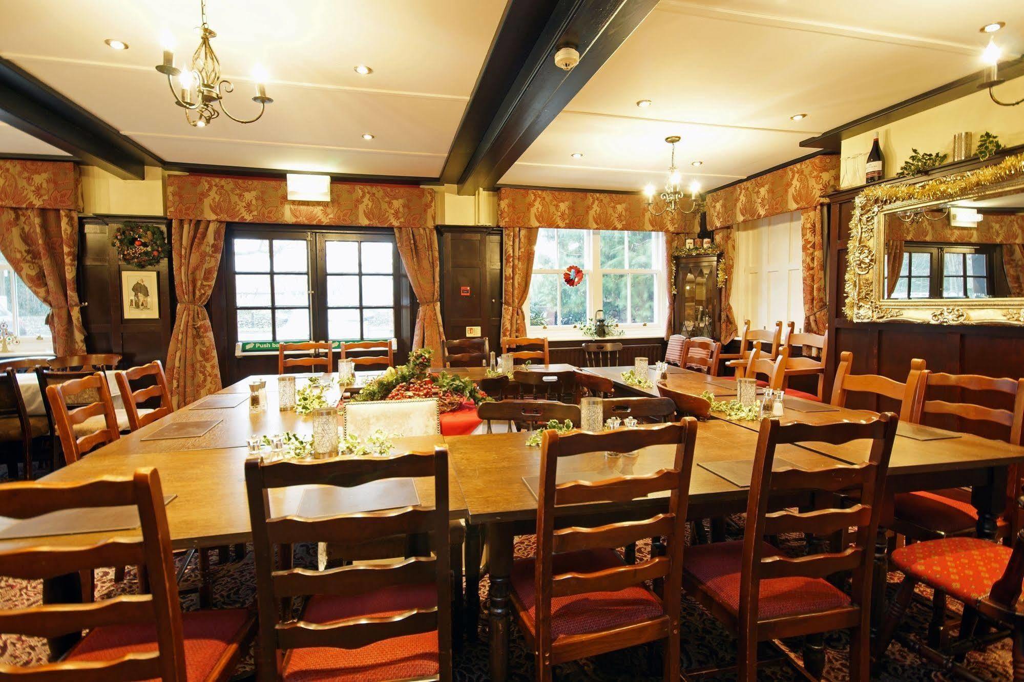 Devonshire Arms Inn Cracoe Exterior photo