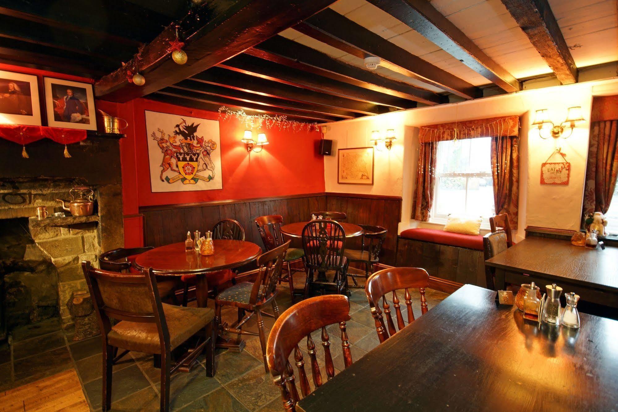 Devonshire Arms Inn Cracoe Exterior photo